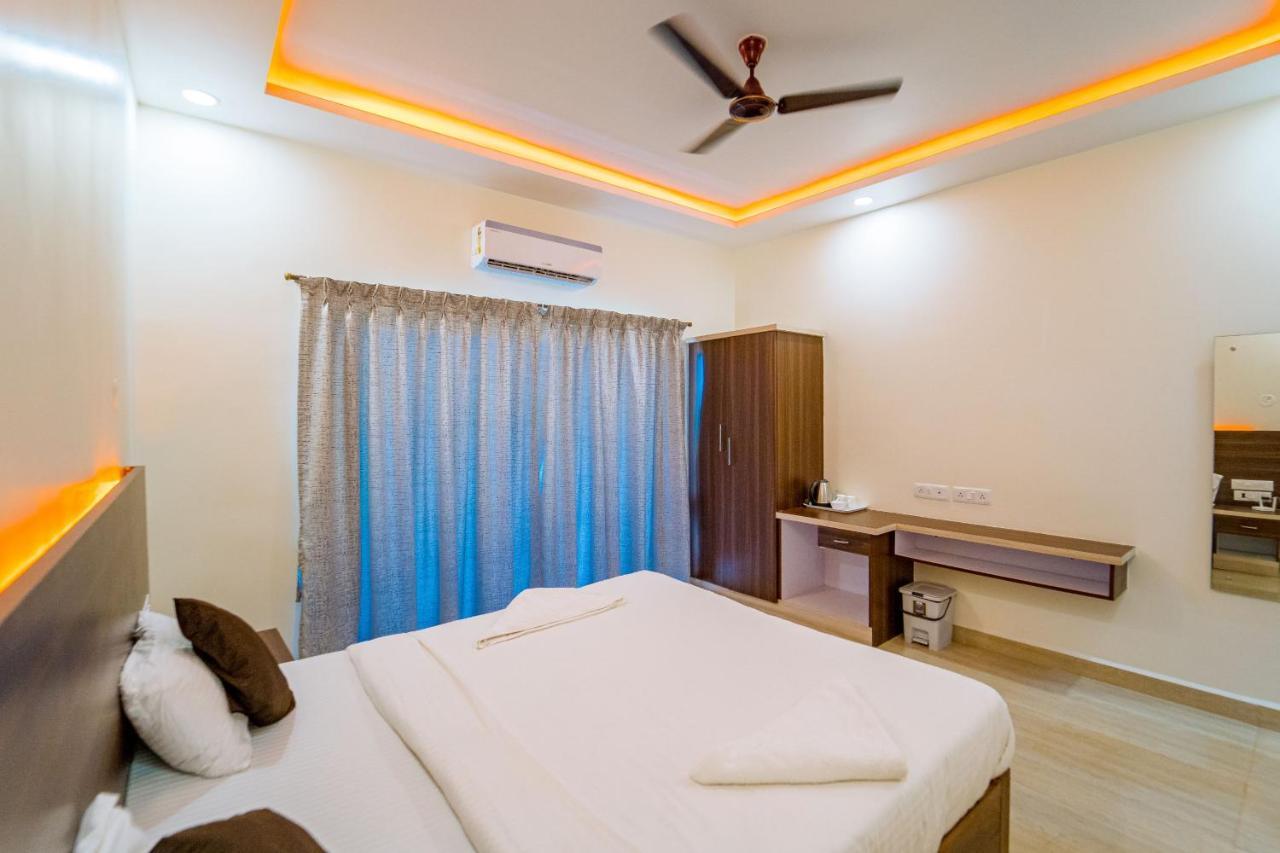 Hotel Darsy Residency à Agonda Extérieur photo