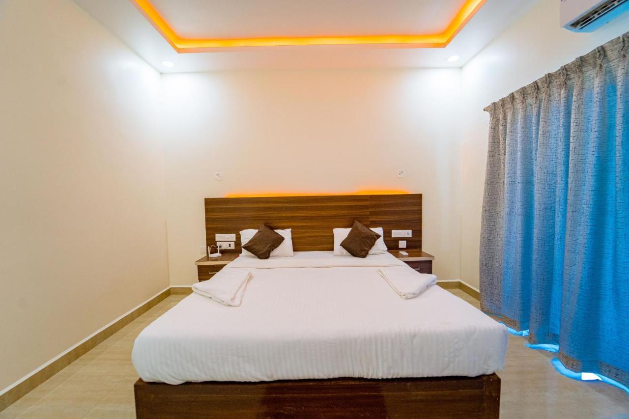 Hotel Darsy Residency à Agonda Extérieur photo