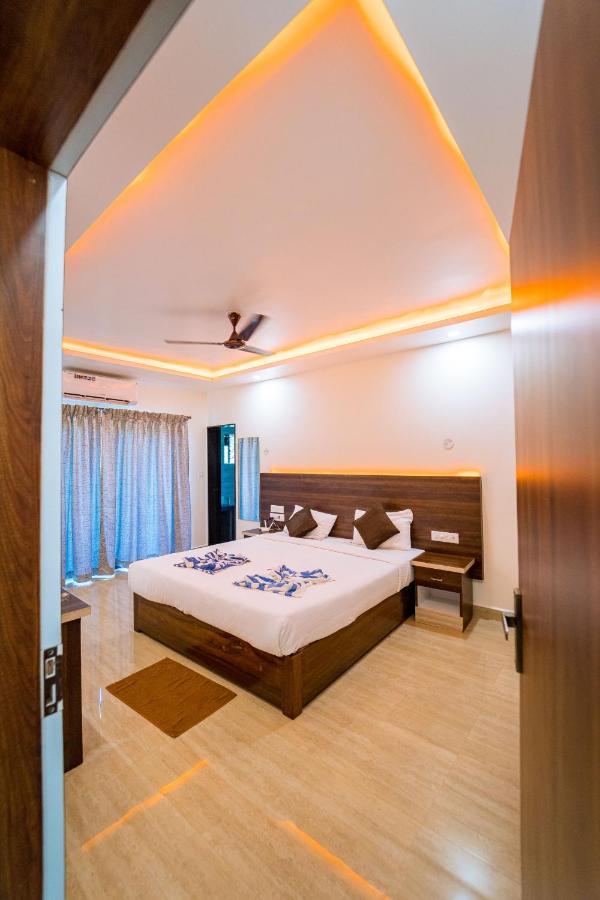 Hotel Darsy Residency à Agonda Extérieur photo
