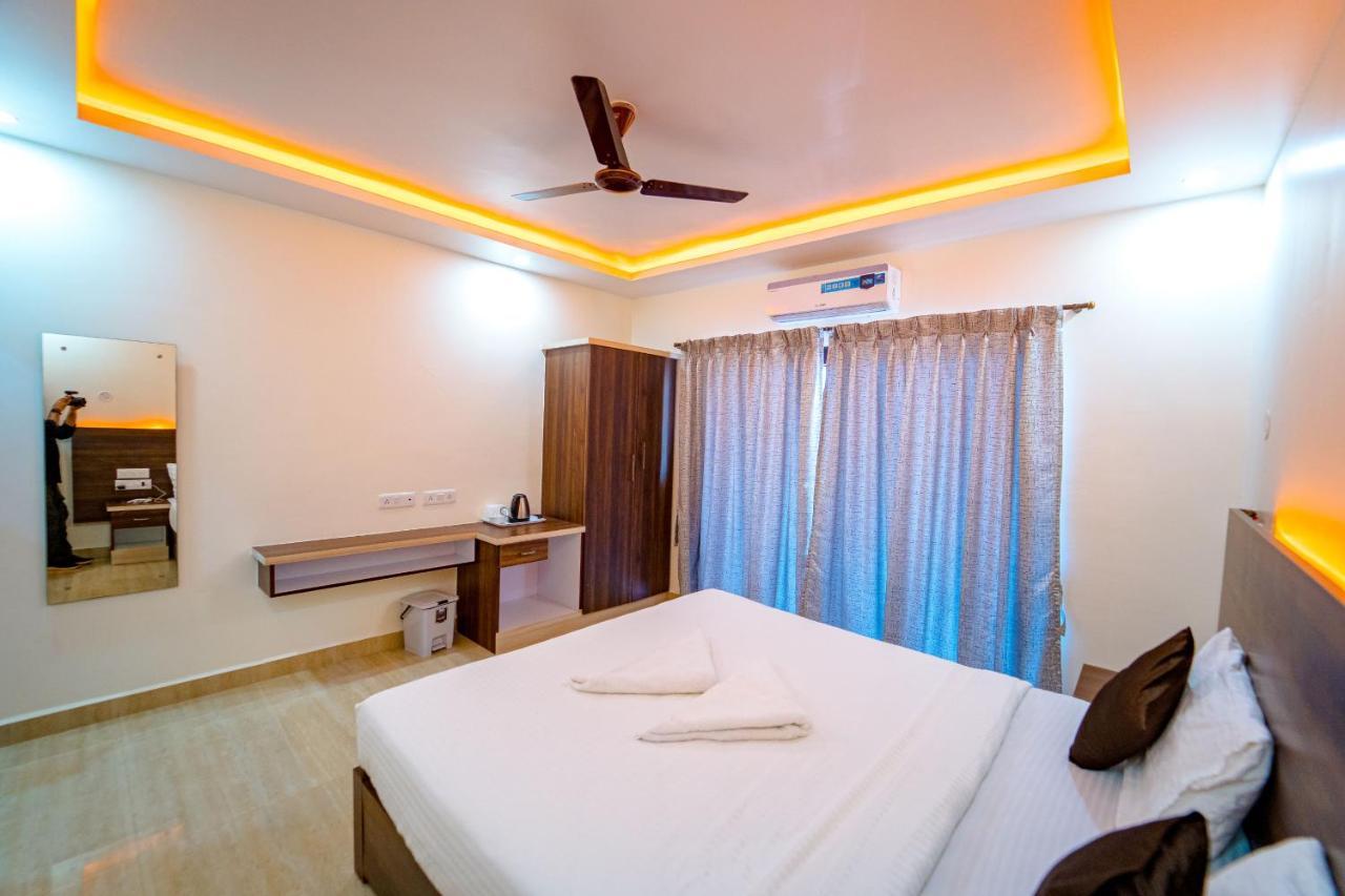 Hotel Darsy Residency à Agonda Extérieur photo