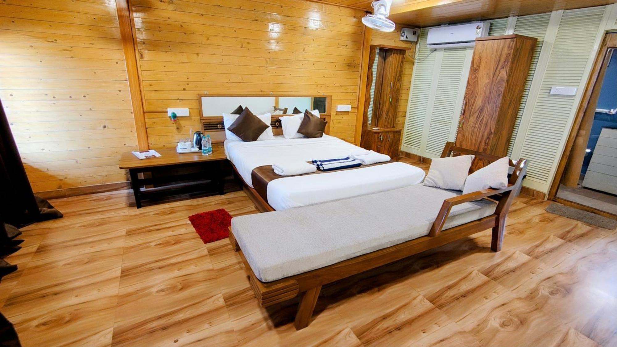 Hotel Darsy Residency à Agonda Extérieur photo